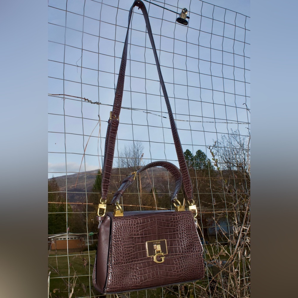 Guess Brown/Black Croc-Embossed Crossbody Bag with Gold Hardware - Picture 6 of 11
